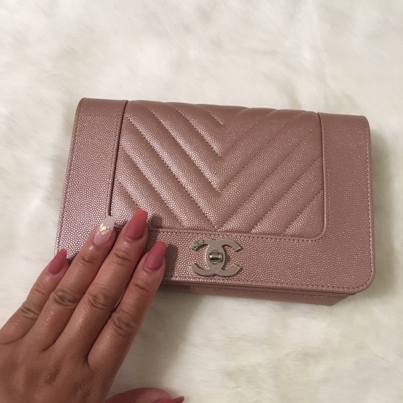 SOLD Chanel Limited Edition Rose Gold WOC - Picture 3 of 14